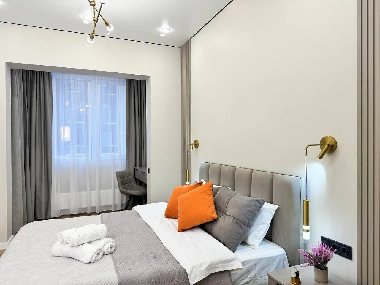 2 Room Apartment, Жк Комфорт Сити, Flat 132 Almaty 0*,  Kazakhstan